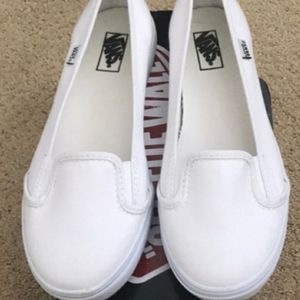 ISO!! VANS KVD SLIP ON SNEAKERS